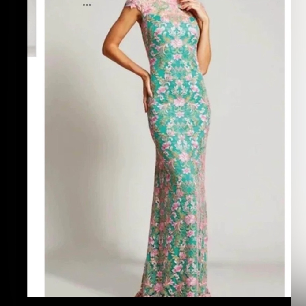 Tadashi shoji garden lace gown NWT